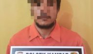 Permalink ke Kabur Setelah Kepergok Cabuli Anak Tetangganya, Pelaku Akhirnya Ditangkap Polsek Kampar Permalink ke Kabur Setelah Kepergok Cabuli Anak Tetangganya, Pelaku Akhirnya Ditangkap Polsek Kampar