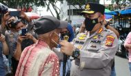 Permalink ke Bagikan Masker, Kapolresta kunjungi Pedagang Serta Masyarakat di Pasar