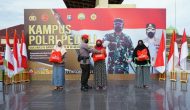 Permalink ke Kampus Polri Peduli’ SPN Polda Riau Gelar Vaksinasi dan Berikan Sembako Kepada Masyarakat di Kampar Permalink ke Kampus Polri Peduli’ SPN Polda Riau Gelar Vaksinasi dan Berikan Sembako Kepada Masyarakat di Kampar