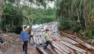 Permalink ke Tim Ditkrimsus Polda Riau Amankan Ratusan Tual Kayu Illegal Logging di Siak Kecil Bengkalis