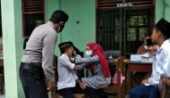 Permalink ke Tim Vaksinator Polres Kampar Siap Datangi Warga di Desa Terpencil, Silahkan Hubungi Nomor Kontaknya