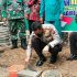 Perdana di Kecamatan Lirik, Bedah Rumah Presisi Polres Inhu Dimulai