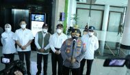 Permalink ke Tinjau Pelabuhan Merak, Kapolri Pastikan Prokes Agar Tak Ada Lonjakan Pasca-Nataru Permalink ke Tinjau Pelabuhan Merak, Kapolri Pastikan Prokes Agar Tak Ada Lonjakan Pasca-Nataru