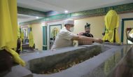 Permalink ke Kapolda Riau Ziarah Makam Marhum, Pendiri Kota Pekanbaru. Permalink ke Kapolda Riau Ziarah Makam Marhum, Pendiri Kota Pekanbaru.