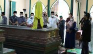 Permalink ke Kapolresta Pekanbaru Dampingi Kapolda Riau Ziarah Ke Komplek Makam Marhum Pekan Permalink ke Kapolresta Pekanbaru Dampingi Kapolda Riau Ziarah Ke Komplek Makam Marhum Pekan