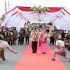 Resmi Masuki Mapolda, Kapolda Riau Disambut Adat Tepuk Tepung Tawar. Resmi Masuki Mapolda, Kapolda Riau Disambut Adat Tepuk Tepung Tawar.