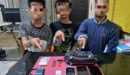 Permalink ke Dengan Hitungan Jam Unit Sat Resnarkoba Polres Kampar Amankan 3 Pengedar Shabu di Desa Kubang Jaya