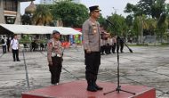 Permalink ke Kapolresta Pimpin Apel Kesiapan Pengamanan Peringatan Hari Buruh Internasional ( May Day ) di Halaman Kantor Gurbernur.