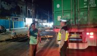 Permalink ke Tidak Mengindah Rambu Larangan Masuk Kota, truck ditilang Unit Lantas Polsek Tualang