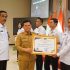 Humas Lapas Pasir Pangarayan Raih Penghargaan dari Kakanwil Ditjenpas Riau Humas Lapas Pasir Pangarayan Raih Penghargaan dari Kakanwil Ditjenpas Riau
