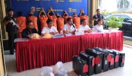 Permalink ke Ekspos Pencurian Tower, Karhutla dan Pencabulan Begini Paparan dari Polres Kampar Permalink ke Ekspos Pencurian Tower, Karhutla dan Pencabulan Begini Paparan dari Polres Kampar