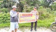 Permalink ke Bhabinkamtibmas Polsek Benai Laksanakan Penyebaran Maklumat Kapolres Kuansing Terkait Larangan Aktivitas Peti Permalink ke Bhabinkamtibmas Polsek Benai Laksanakan Penyebaran Maklumat Kapolres Kuansing Terkait Larangan Aktivitas Peti