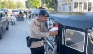 Permalink ke Jelang Kemerdekaan RI ke-80, Brimob Polda Metro Bagikan Ribuan Bendera Merah Putih Permalink ke Jelang Kemerdekaan RI ke-80, Brimob Polda Metro Bagikan Ribuan Bendera Merah Putih