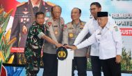 Permalink ke Polri Resmikan 8 SPPG Operasional Dan Groundbreaking 205 Unit Serentak Seluruh Indonesia Untuk Akselerasi Program Makanan Bergizi Gratis