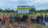 Permalink ke Polres Inhil Pasang Papan Plang Peringatan Karhutla di Kelurahan Tanjung Pidada