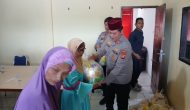 Permalink ke Kayu Aro ‘Berbagi Berkah’ Bersama Polsek Kampar, Kapolsek: ‘Silaturahmi Lancar, Rezeki Murah