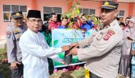 Permalink ke Polsek Tualang Tanam 12 Bibit Pohon di Dua Sekolah dalam Gerakan Penanaman Pohon Serentak Nasional
