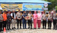 Permalink ke Bhayangkari Inhil Peduli, Tebar Bingkisan dan Semangati Personel Pengamanan Pos Nataru