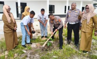 Permalink ke Ditlantas Polda Riau Edukasi Pelajar SMKN 6 Pekanbaru Soal Keselamatan Berkendara dan Peduli Lingkungan