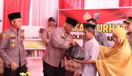 Permalink ke Jum’at Curhat Kapolres Bagi-bagi Sembako di Pospam Ketupat Lapangan Merdeka