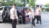 Permalink ke Kapolres Kampar Pimpin Langsung Pengamanan Sholat Idul Fitri di Lapangan Merdeka