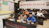 Permalink ke Kapolres Kampar Bersama Forkopimda Mengikuti Vicon Rakor Lintas Sektoral Bidang Operasional Tahun 2022