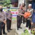 5 warga Dapat Kejutan dari Kapolsek Siak Hulu di Kegiatan Jumat Berkah. 5 warga Dapat Kejutan dari Kapolsek Siak Hulu di Kegiatan Jumat Berkah.