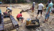 Permalink ke Seorang Siswa SMU di Kuansing Tewas Tenggelam dan Tertimbun Pasir di Tambang Emas Ilegal Permalink ke Seorang Siswa SMU di Kuansing Tewas Tenggelam dan Tertimbun Pasir di Tambang Emas Ilegal