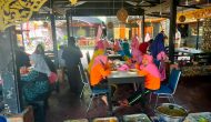 Permalink ke Satreskrim Polres Kampar Terus Gelar Program Jumat Barokah, Makan Siang Gratis di Kafe