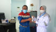 Permalink ke Tingkatkan Kesehatan Pekerja, PT KPI RU Dumai Rutin Bagikan Cold Pressed Juice