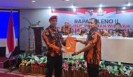 Permalink ke Rapat Pleno II Sekaligus Penyerahan SK KOTI Pemuda Pancasila Riau. Permalink ke Rapat Pleno II Sekaligus Penyerahan SK KOTI Pemuda Pancasila Riau.