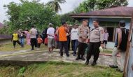 Permalink ke Personil Polsek Kuantan Tengah Bersama Petugas Damkar Berhasil Padamkan Kebakaran Rumah Akibat Konsleting