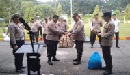 Permalink ke Polsek Dumai Timur Salurkan Bantuan untuk Korban Bencana Sumatera, Kapolres Dumai Apresiasi