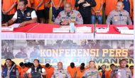 Permalink ke Polda Riau Konferensi Pers Pengungkapan Kasus Premanisme/Kejahatan Jalanan Hasil Operasi Pekat Lancang Kuning 2025 Permalink ke Polda Riau Konferensi Pers Pengungkapan Kasus Premanisme/Kejahatan Jalanan Hasil Operasi Pekat Lancang Kuning 2025